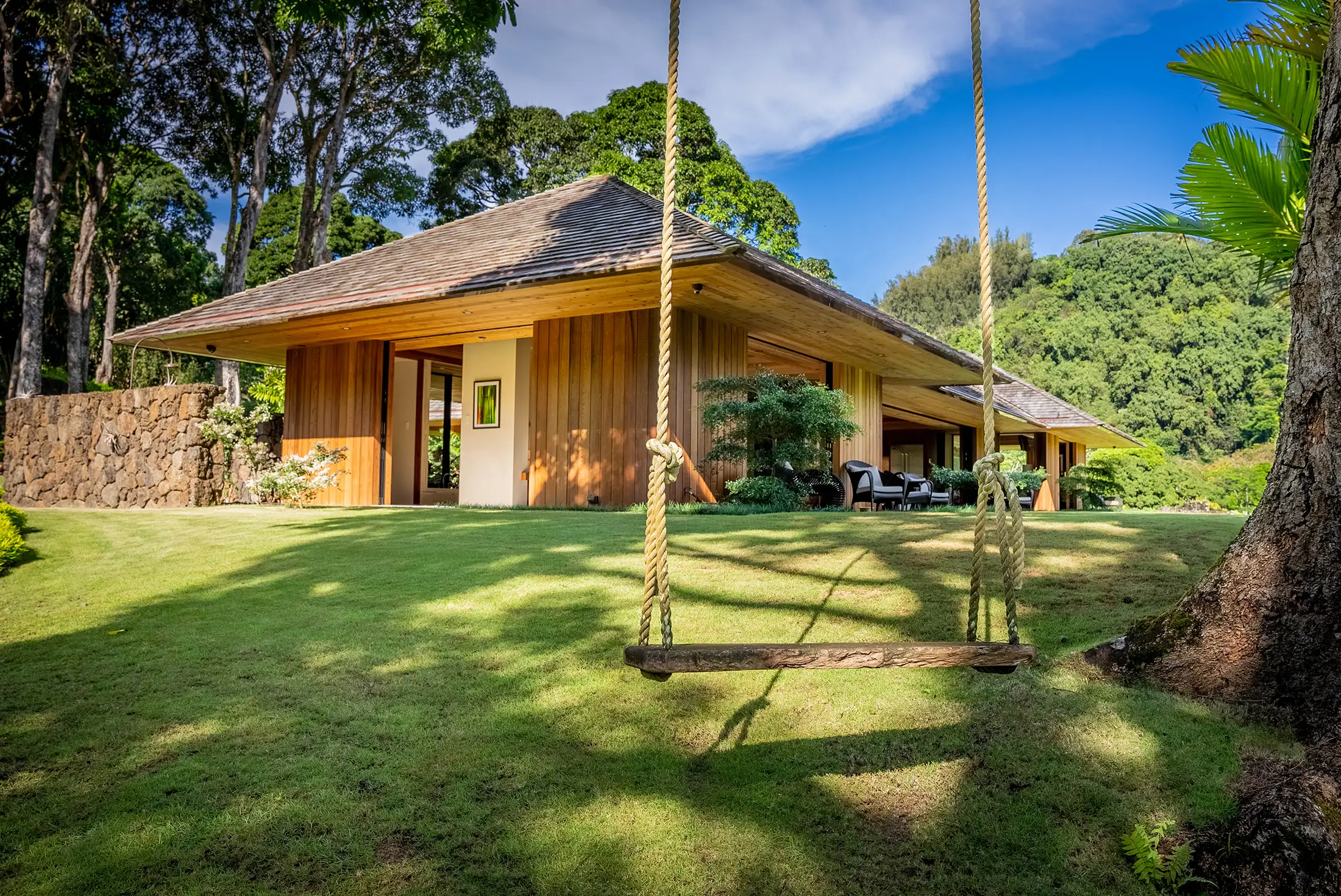 Custom Home in Kilauea Backyard