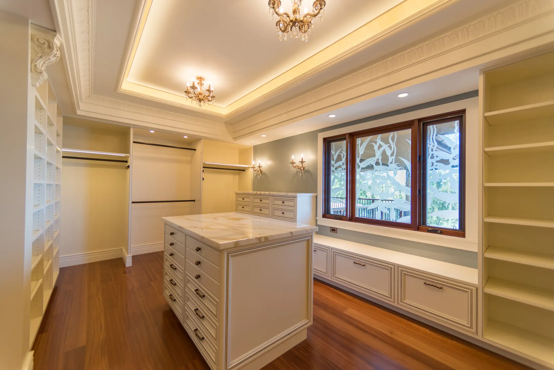 Kealia Kai Custom Home Closet