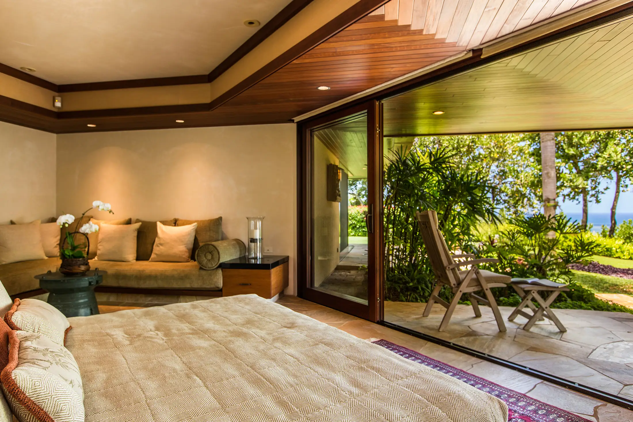 The Point at Anini Vista Bedroom